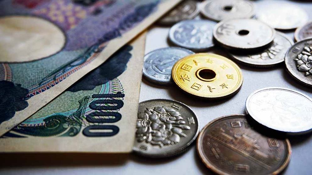 Travelling in Japan Japanese currency - JPY CHOICE