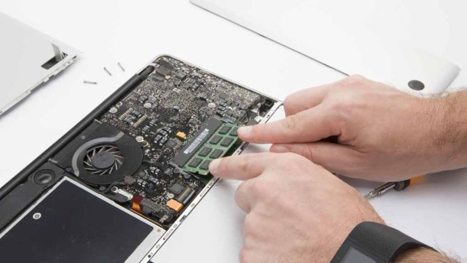 looking-for-a-laptop-battery-replacement-call-now