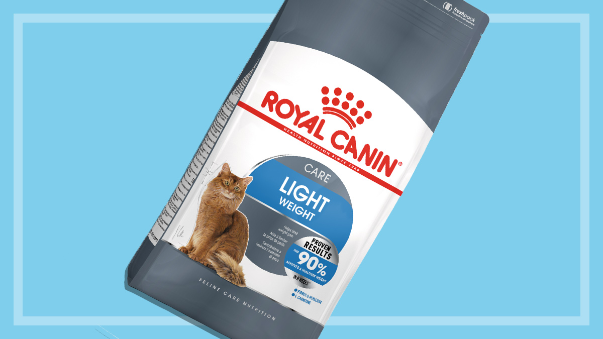 Cat owner links Royal Canin cat kibble to inflammatory bowel