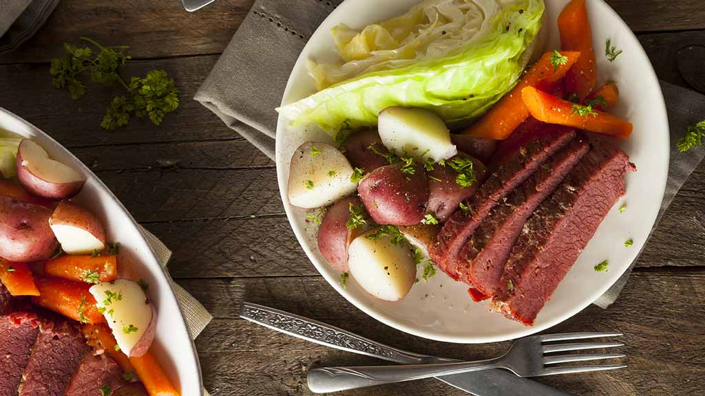 Slow cooked corned beef recipe